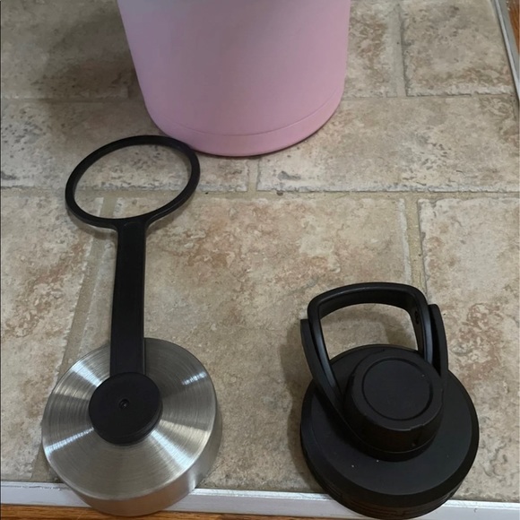 IRON FLASK 64 oz Wide Mouth Water Bottle NEW - Picture 4 of 8